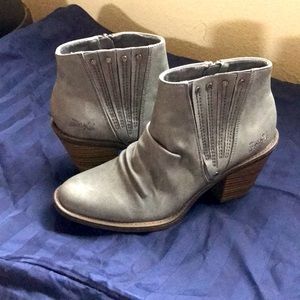 Brand new gray ankle boots